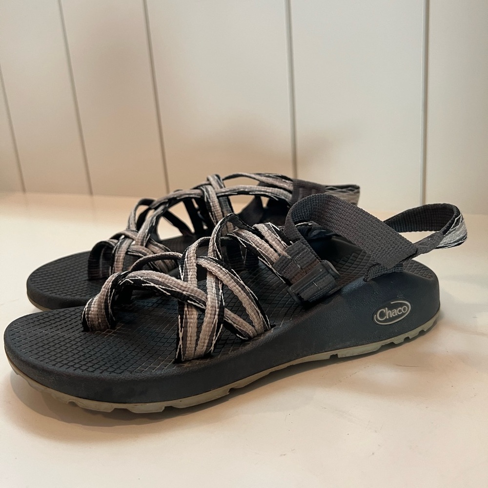 Grey woman’s Chaco’s